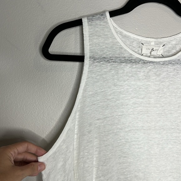 LOU & GREY White Linen Swing Hem Tank size Medium - Picture 5 of 11